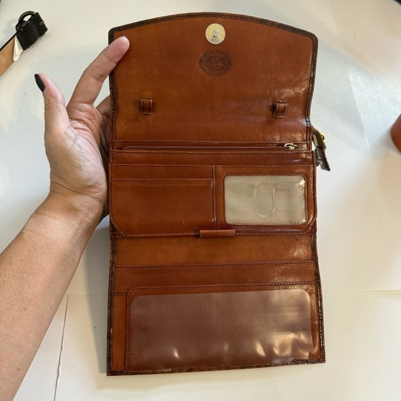 Brahmin Tan Brown Crocodile Embossed Vintage Bifold Purse Bag Clutch Wallet - Picture 5 of 11